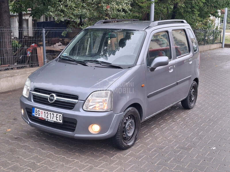 Opel Agila 1.3 CDTI
