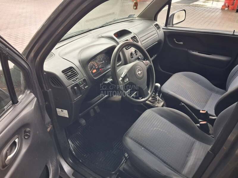 Opel Agila 1.3 CDTI