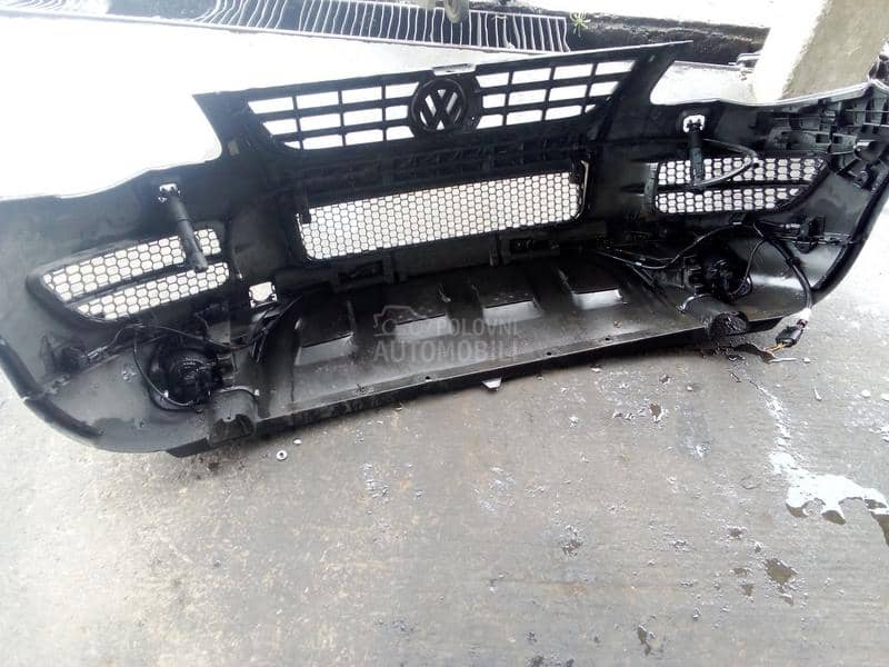 Branik prednji  restajling