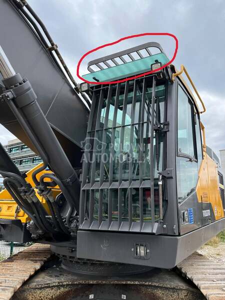 Volvo zaštitna mreža za kabinu