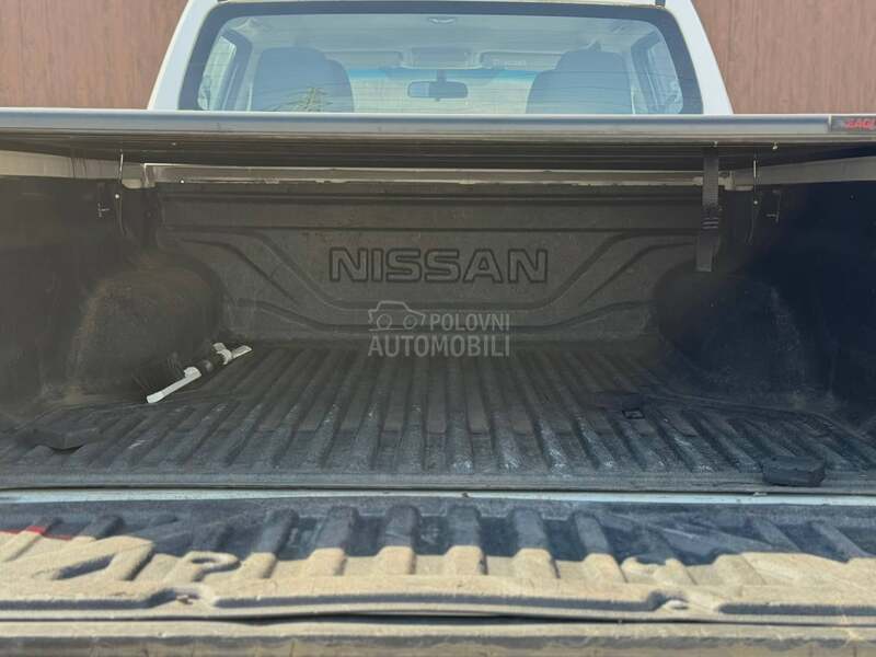 Nissan Navara Teretno/Kamera/Nav