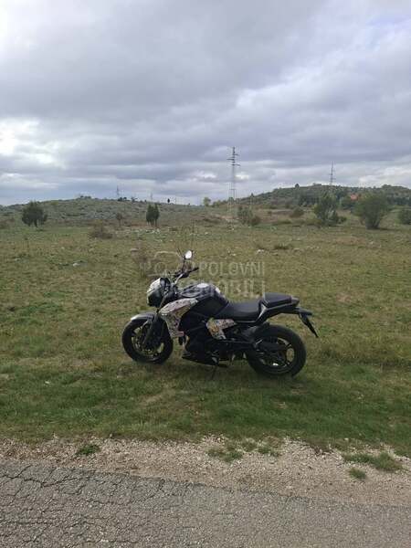 CFMOTO 650 NK