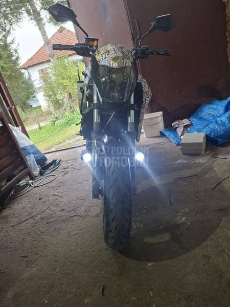CFMOTO 650 NK