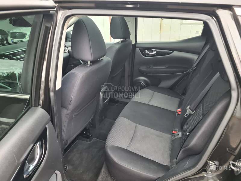 Nissan Qashqai 1.6 DCI TEKNA 360