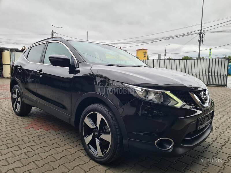 Nissan Qashqai 1.6 DCI TEKNA 360