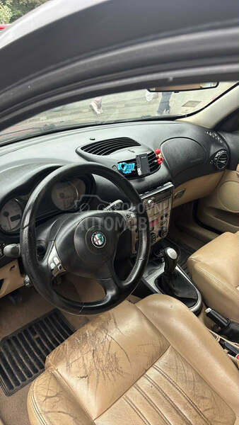 Alfa Romeo 147 