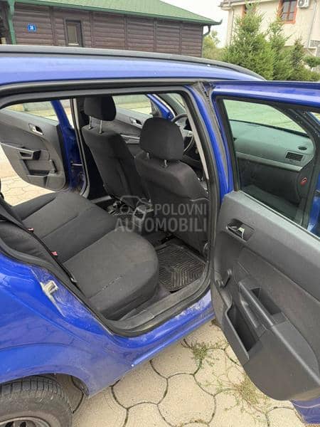 Opel Astra H 1.6