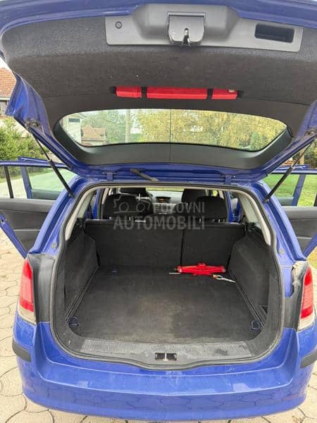 Opel Astra H 1.6