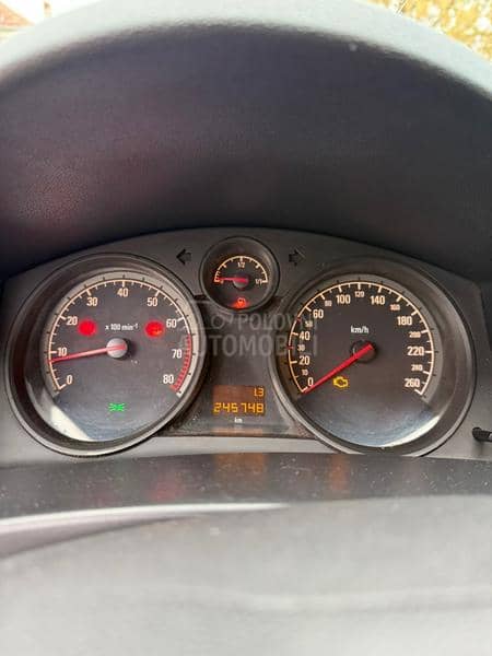 Opel Astra H 1.6