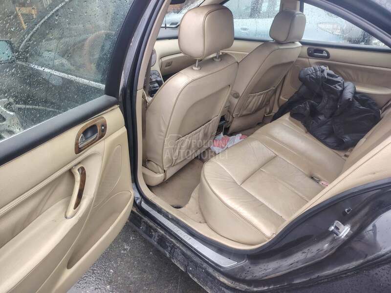 Peugeot 607 
