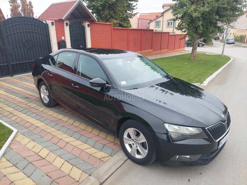 Škoda Superb 2.0