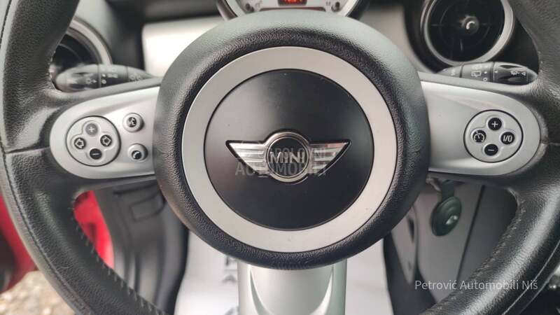 MINI Cooper 1.6 D //SPORT PLUS//