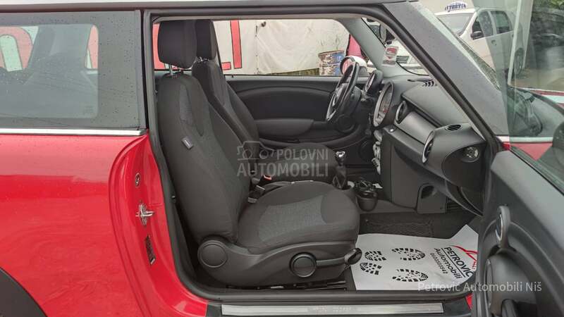 MINI Cooper 1.6 D //SPORT PLUS//