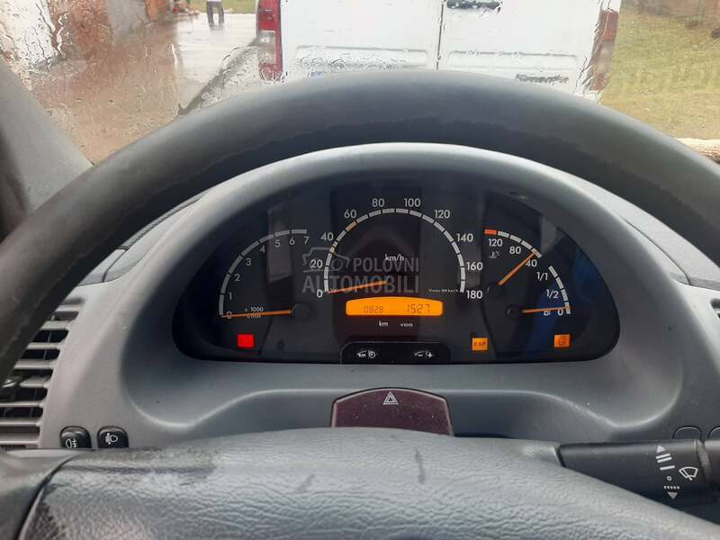 Mercedes Benz Sprinter 