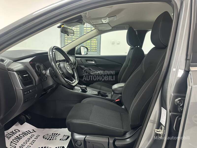 Nissan Qashqai 1.3 Hybrid Kam 360 Nissan Qashqai 1.3 Hybrid Kam 360