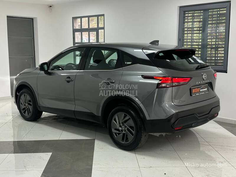 Nissan Qashqai 1.3 Hybrid Kam 360 Nissan Qashqai 1.3 Hybrid Kam 360