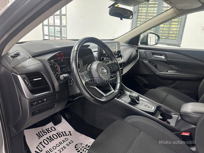 Nissan Qashqai 1.3 Hybrid Kam 360 Nissan Qashqai 1.3 Hybrid Kam 360