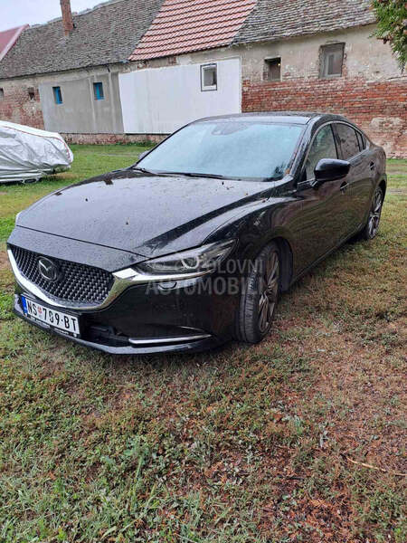 Mazda 6 