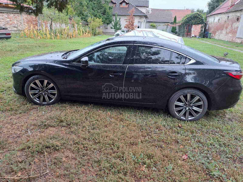 Mazda 6 