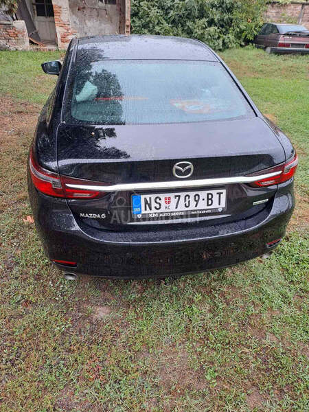 Mazda 6 