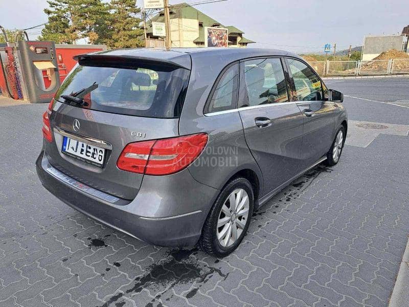 Mercedes Benz B 180 1.8 CDI