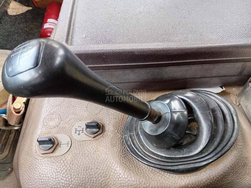 Mercedes Benz 814
