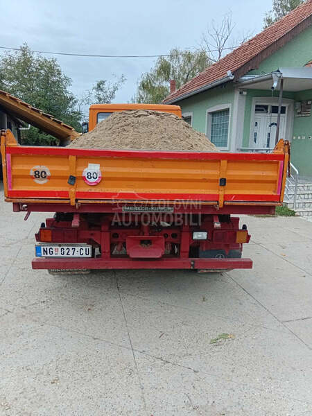 Mercedes Benz 814