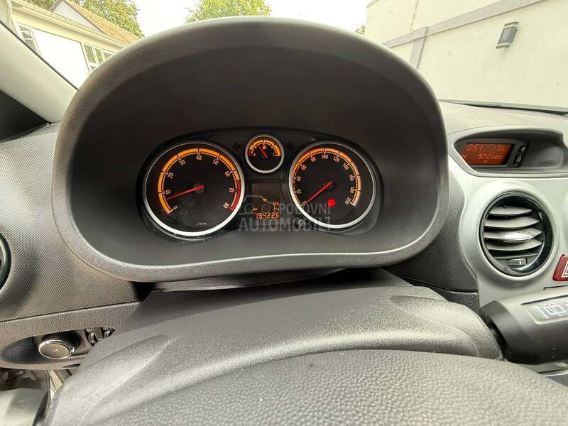 Opel Corsa D 1.2