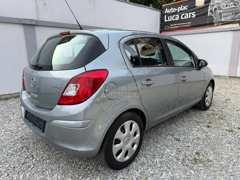 Opel Corsa D 1.2