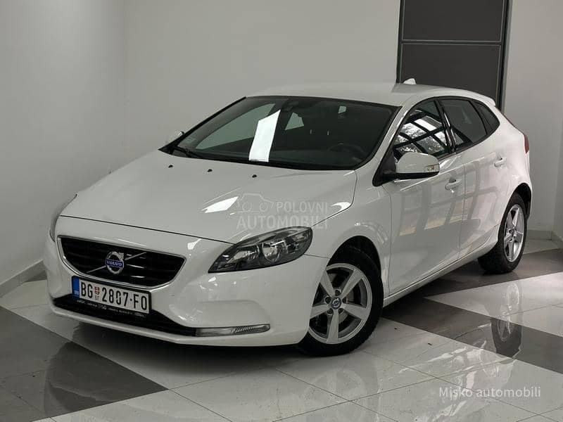 Volvo V40 1.6 D Auto Nav