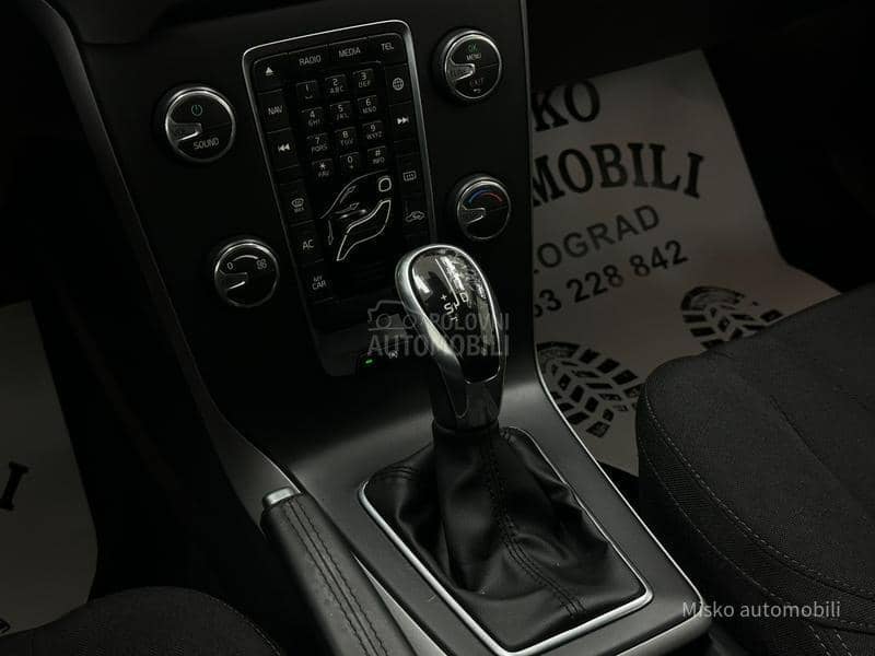 Volvo V40 1.6 D Auto Nav