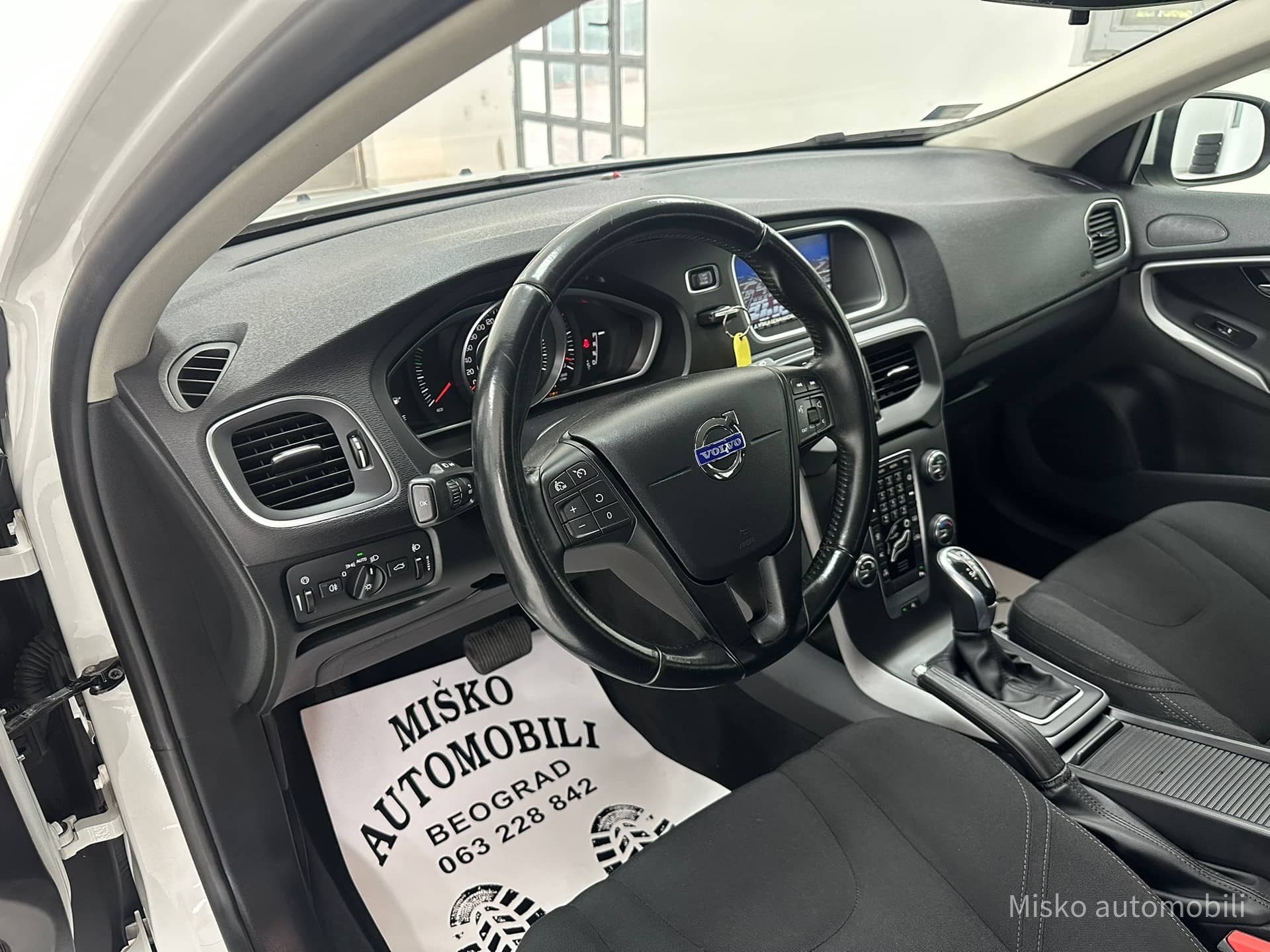 Volvo V40 1.6 D Auto Nav