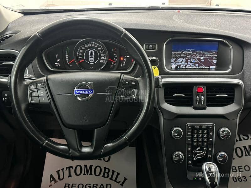 Volvo V40 1.6 D Auto Nav