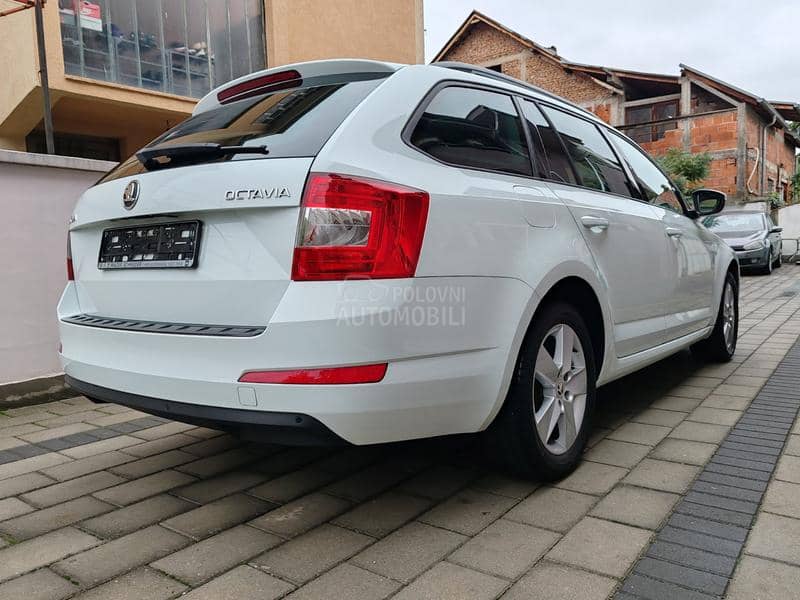 Škoda Octavia 1.4 metan FABRIKA