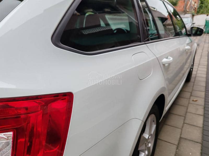 Škoda Octavia 1.4 metan FABRIKA
