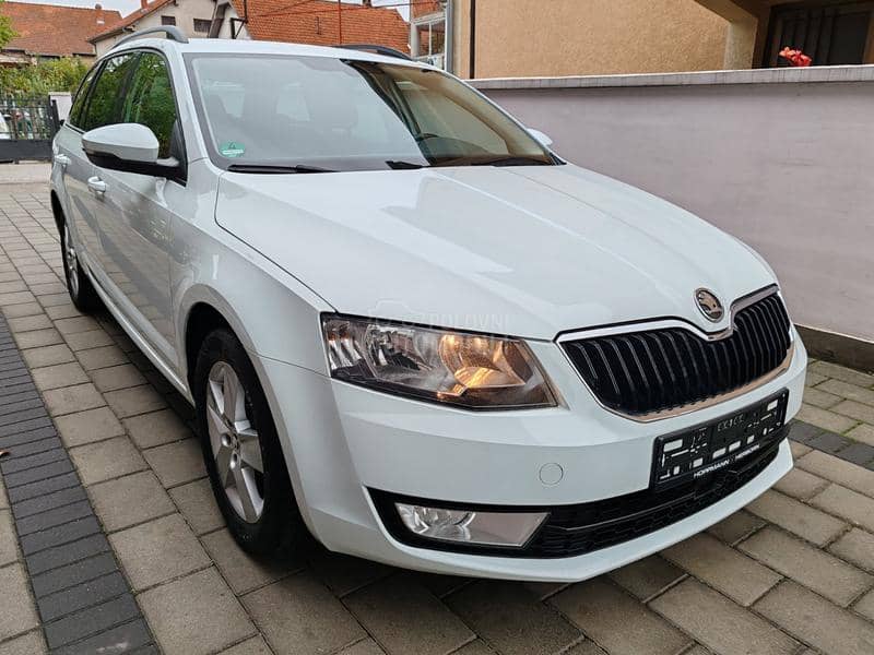 Škoda Octavia 1.4 metan FABRIKA