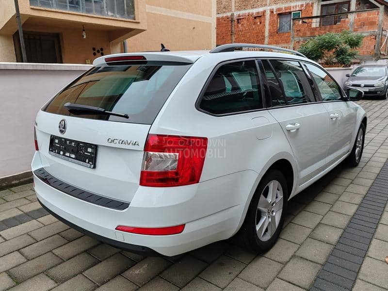 Škoda Octavia 1.4 metan FABRIKA