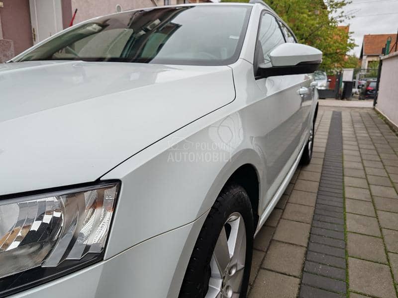 Škoda Octavia 1.4 metan FABRIKA