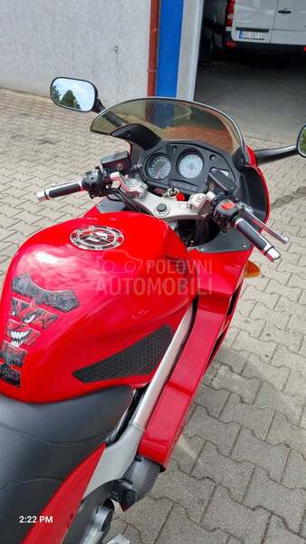 Honda VFR 800