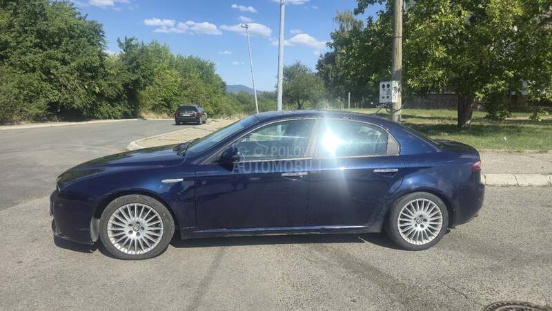 Alfa Romeo 159 