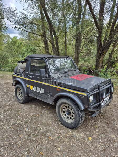 Suzuki SJ Samurai samurai