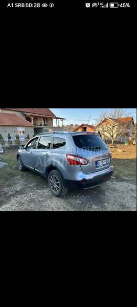 Nissan Qashqai + 2 