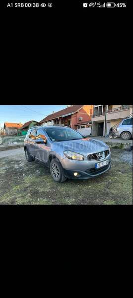 Nissan Qashqai + 2 
