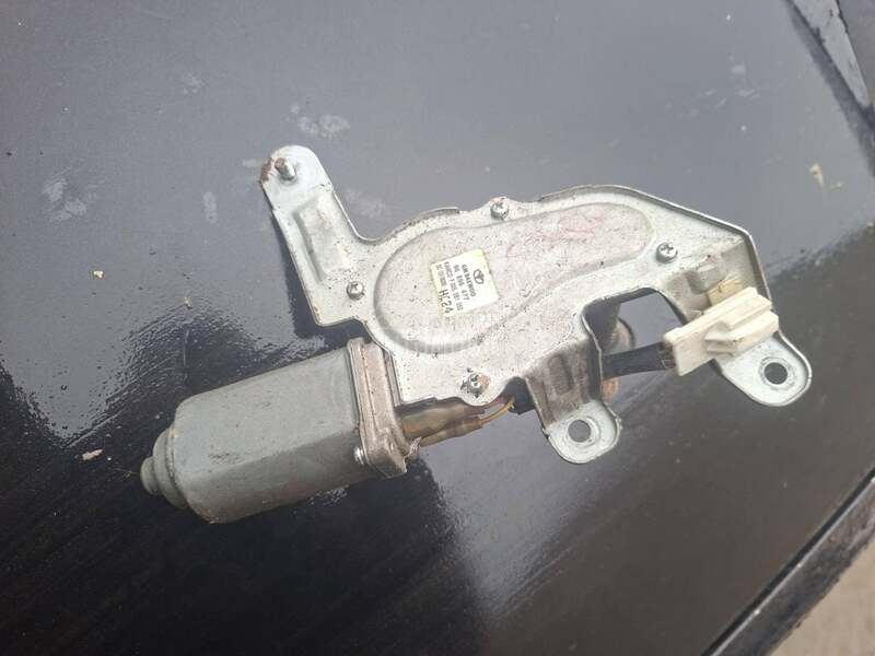 motoric zadnjeg brisaca