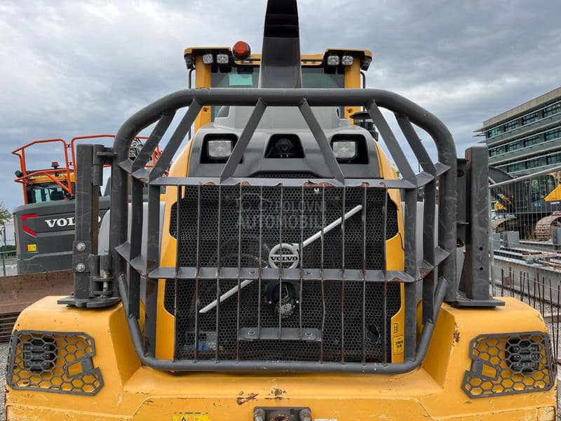 Zaštitna mreža za hladnjak utovarivača