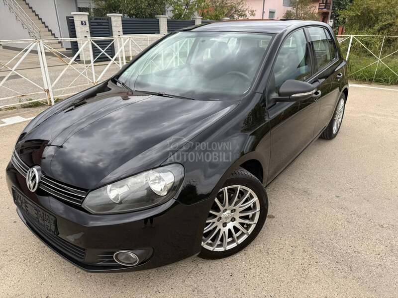 Volkswagen Golf 6 1.6tdi /HIGHLINE/