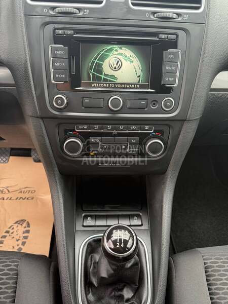 Volkswagen Golf 6 1.6tdi /HIGHLINE/