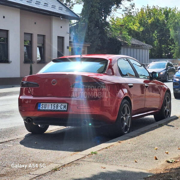 Alfa Romeo 159 