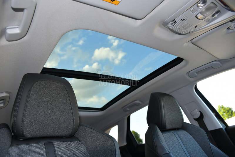 Peugeot 3008 1.2STT/VRHHUNSKI/CH