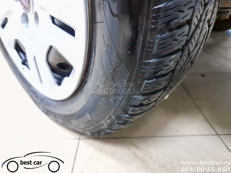 Fiat Doblo 5 Sedista N1